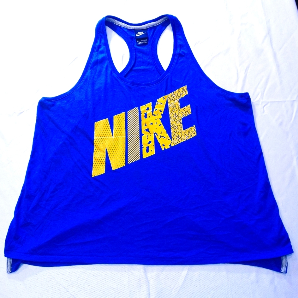 Nike Women's Tank size XL